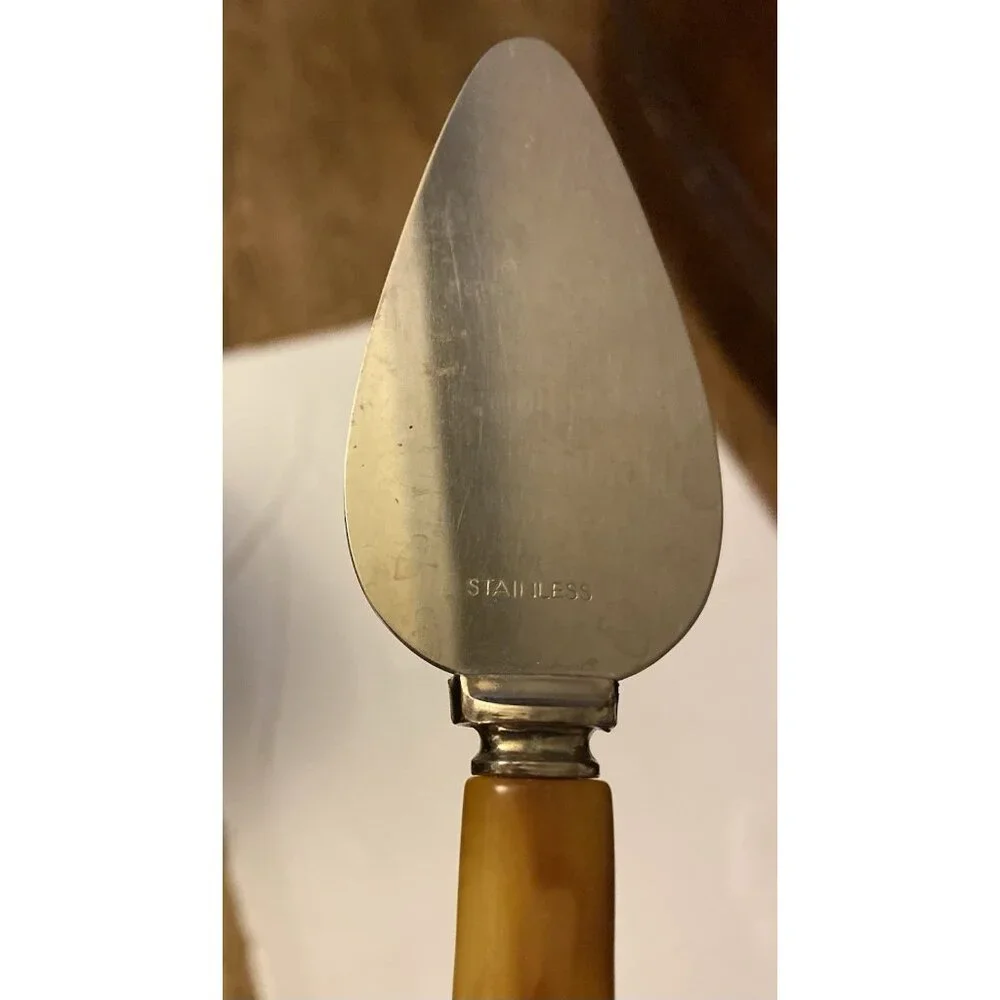 Vtg Bakelite 7